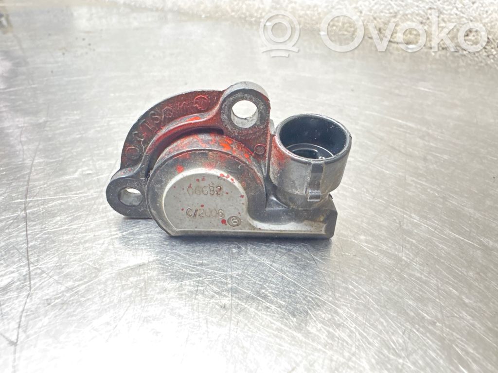 Opel Vectra C Cita veida dzinēja nodalījuma detaļa 