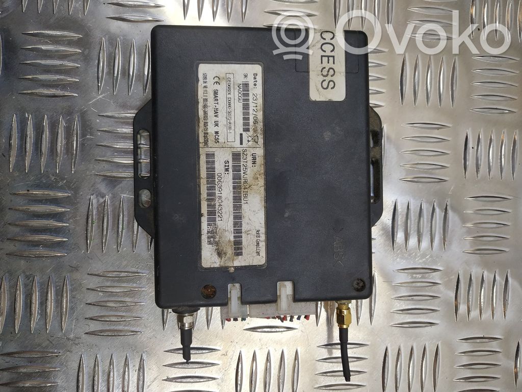 GPS navigation control unit/module   CE0682X