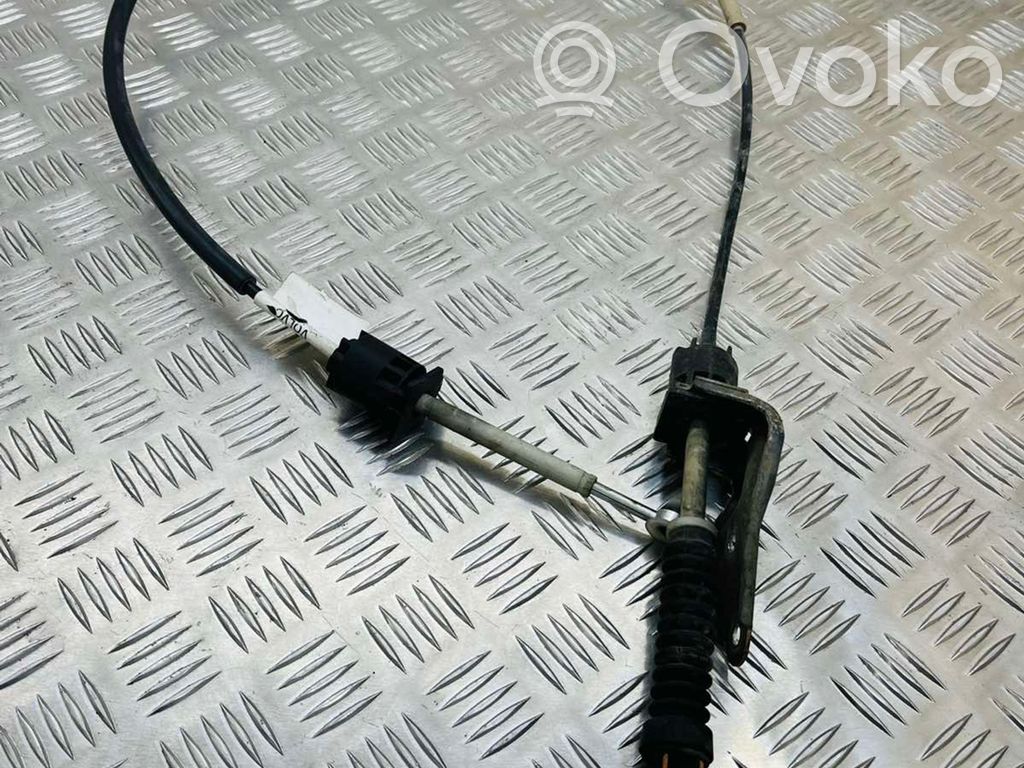 Volvo S60 Gear shift cable linkage 