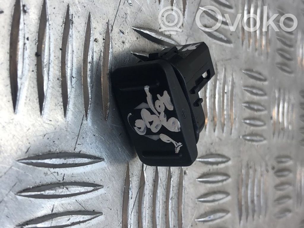 Ford Galaxy Electric window control switch 