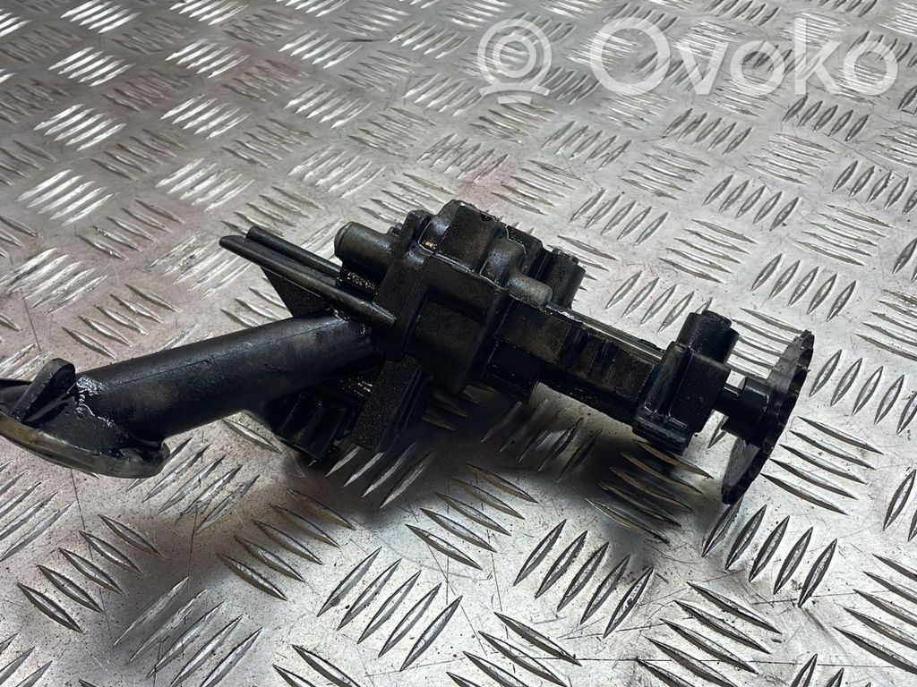 Renault Trafic II (X83) Oil pump 
