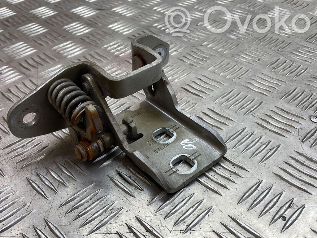 Chrysler Grand Voyager V Front door upper hinge 