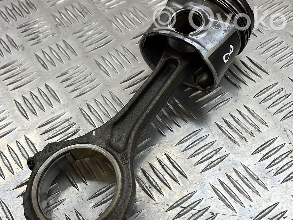Audi A4 S4 B6 8E 8H Piston with connecting rod 