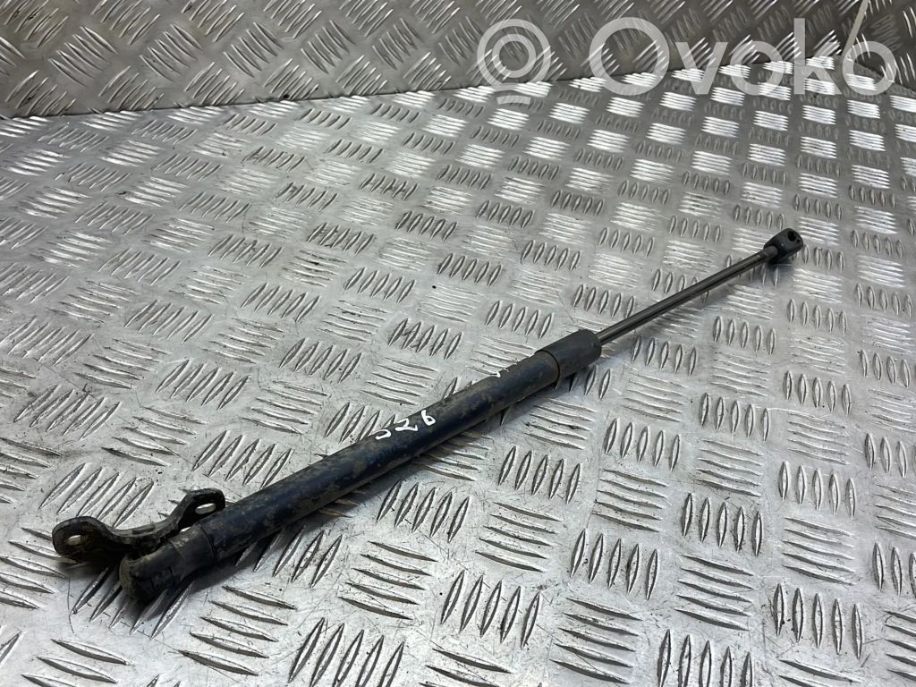 KIA Ceed Tailgate/trunk strut/damper 