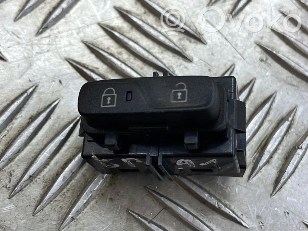 Volvo S60 Central locking switch button 