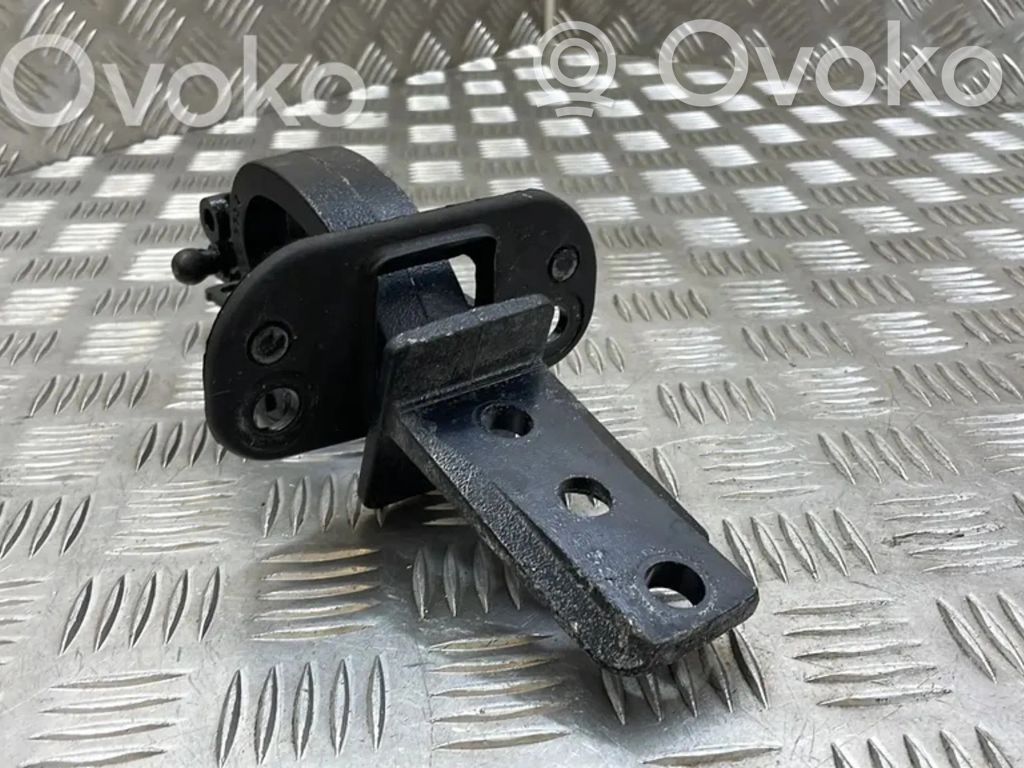 Volvo V70 Tailgate/trunk/boot hinge 