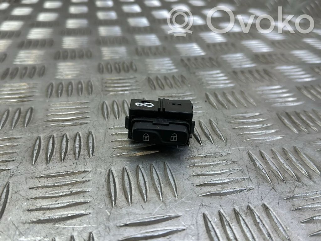 Volvo S60 Central locking switch button 