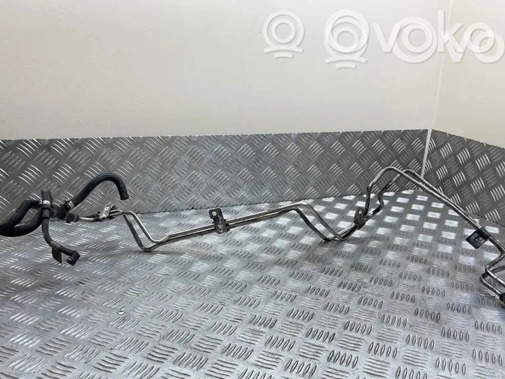 Tuyau d'alimentation conduite de carburant   31303869,0928402204