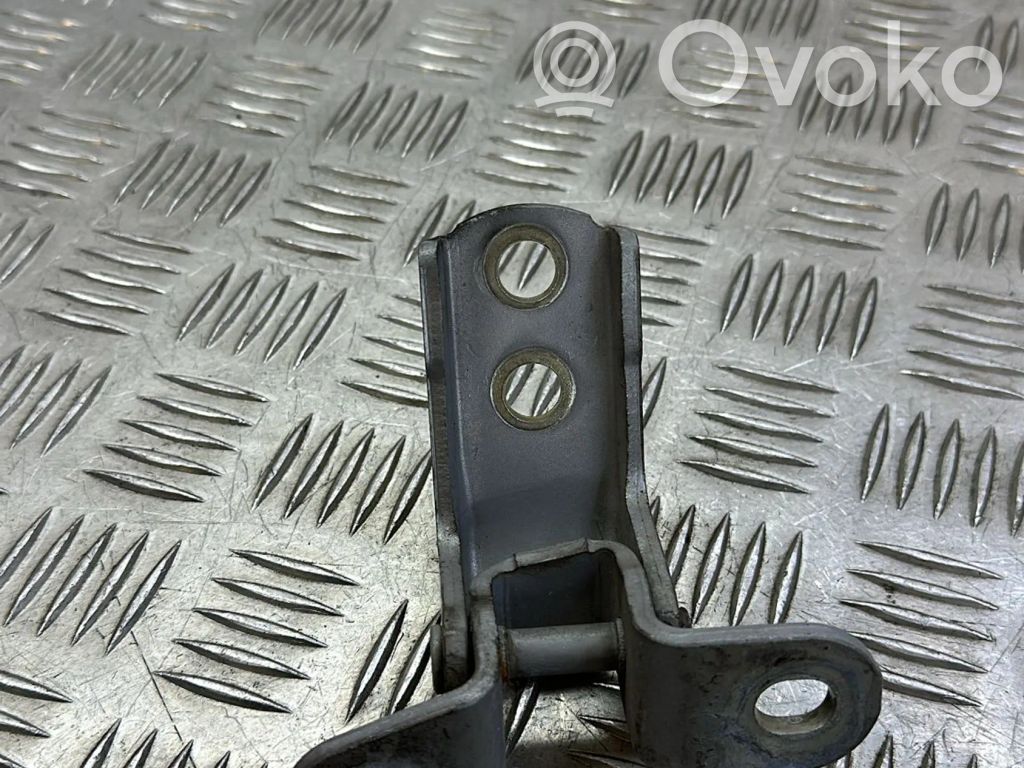 Front door upper hinge