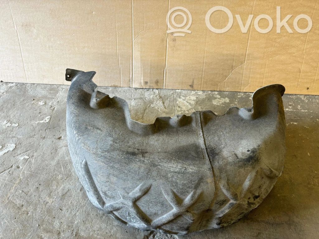 Porsche Cayenne (92A) Rivestimento paraspruzzi parafango posteriore 