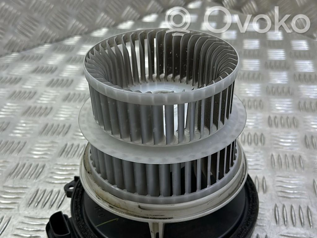 Lexus IS III XE30 Heater fan/blower 