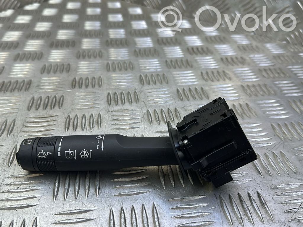 Opel Mokka Wiper control stalk 