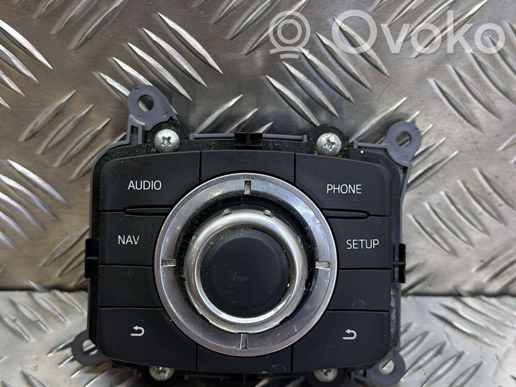 Mazda CX-5 Head unit multimedia control 