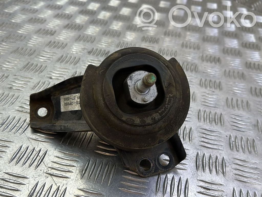 KIA Sorento Engine mount bracket 