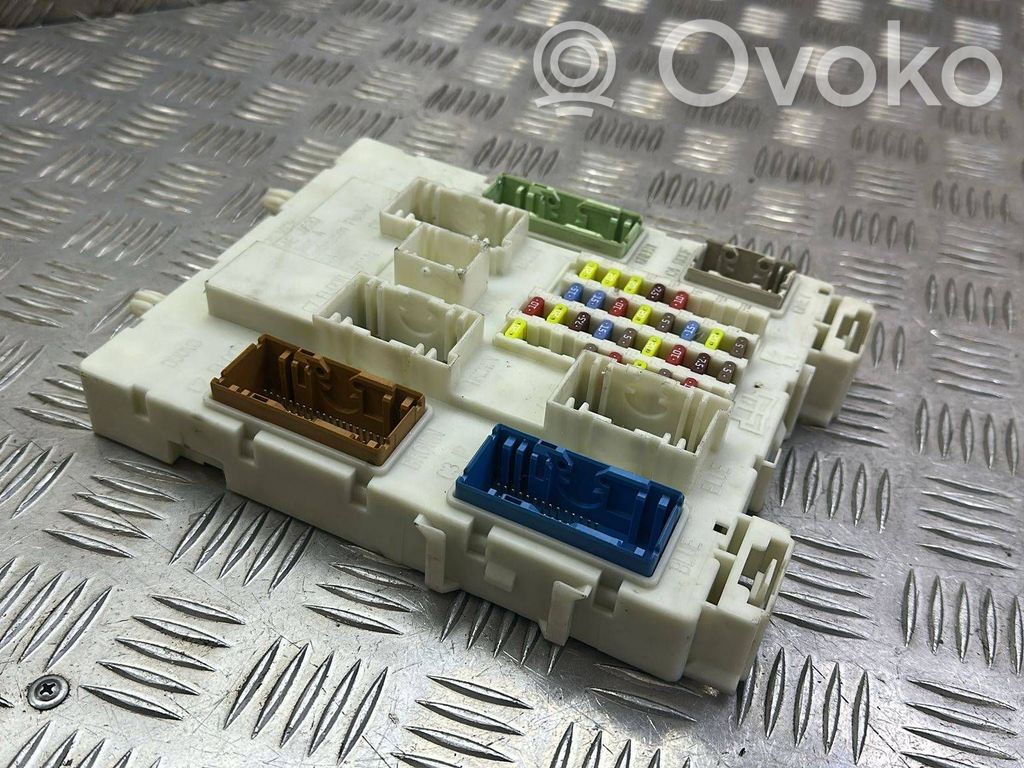 Ford Kuga II Fuse module 