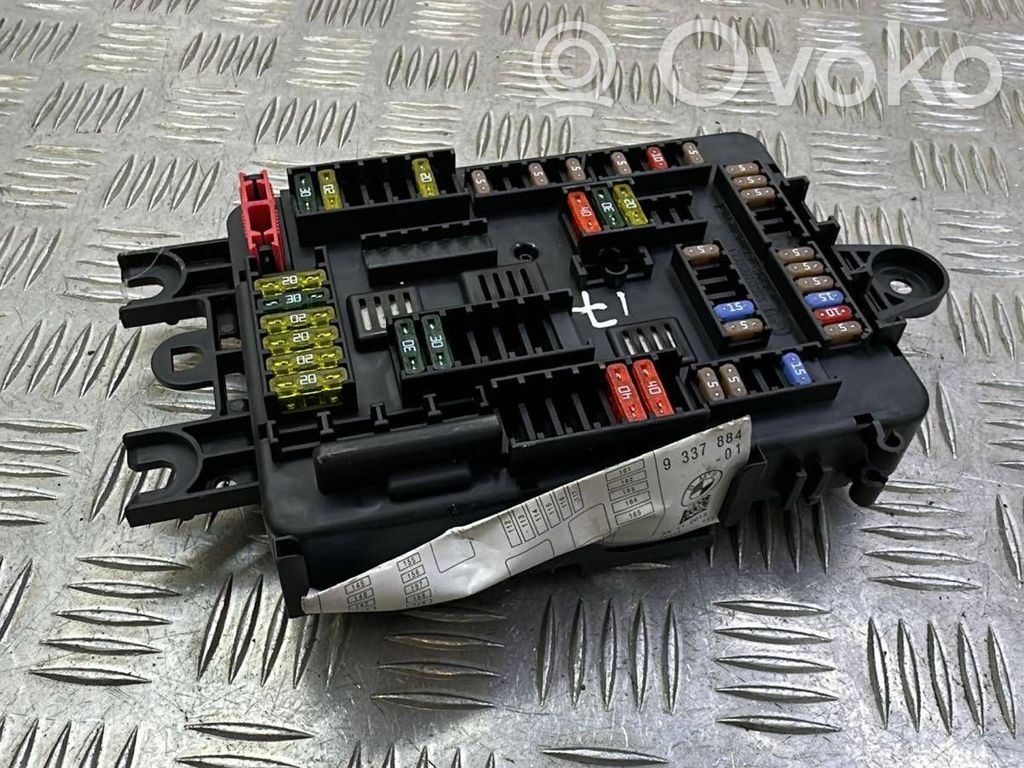BMW 1 F20 F21 Fuse module 