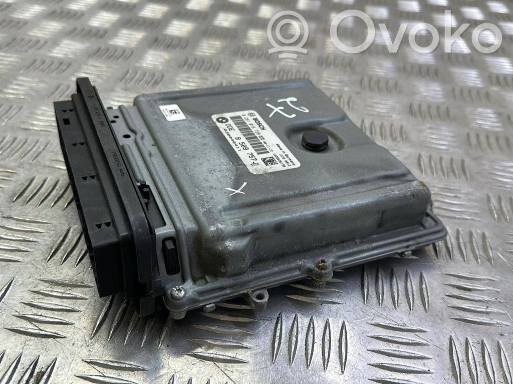 BMW 7 F01 F02 F03 F04 Engine control unit/module 