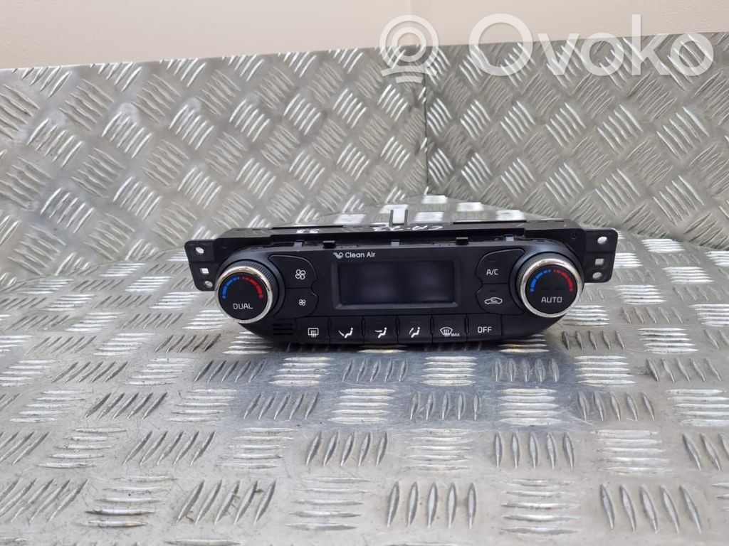 Climate control unit   A2C32149803