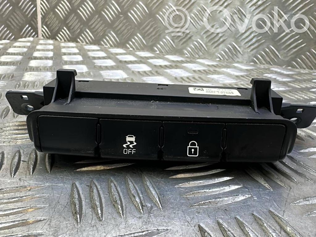 KIA Ceed Traction control (ASR) switch 