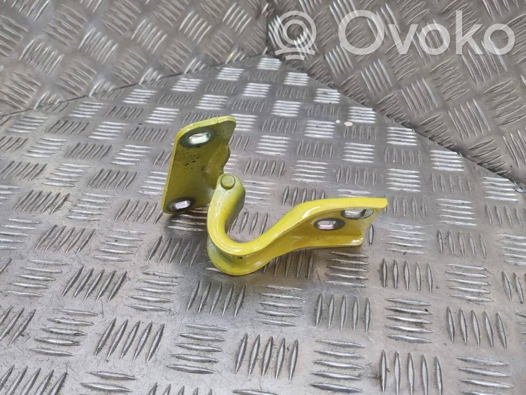 Opel Astra J Tailgate/trunk/boot hinge 