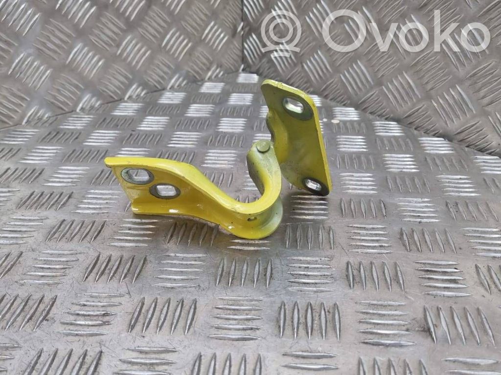 Opel Astra J Tailgate/trunk/boot hinge 