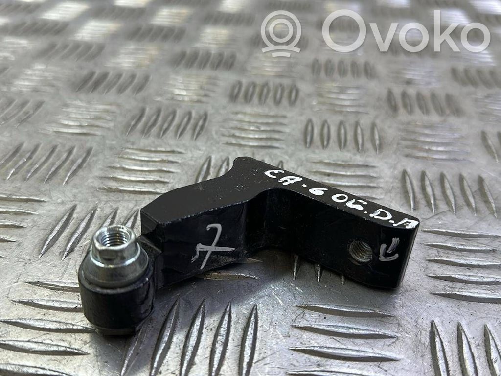 Volvo S90, V90 Zawias dolny drzwi tylnych 