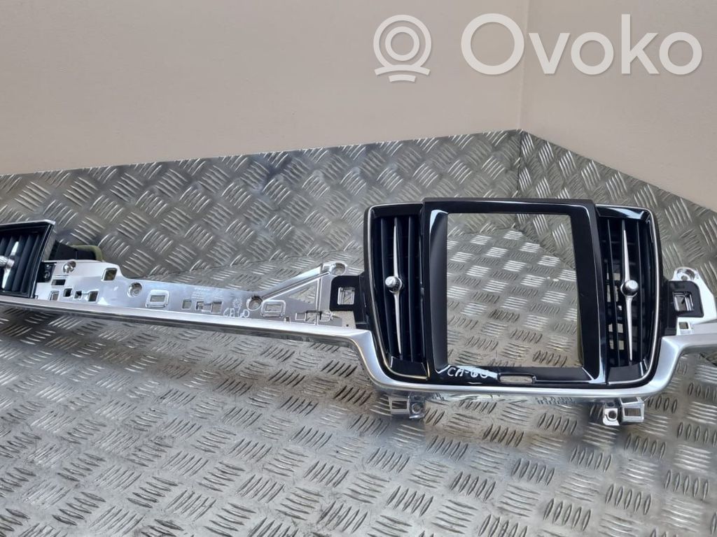 Volvo S90, V90 Ramka schowka deski rozdzielczej 