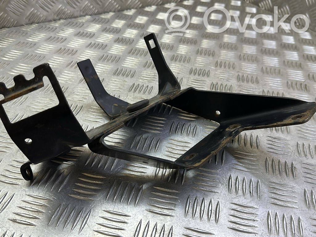 Chrysler Grand Voyager V Other engine bay part 