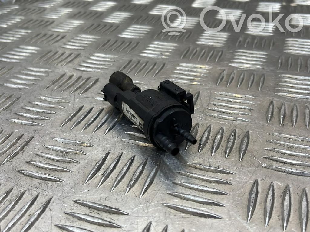Mercedes-Benz E W212 Turboahtimen magneettiventtiili 