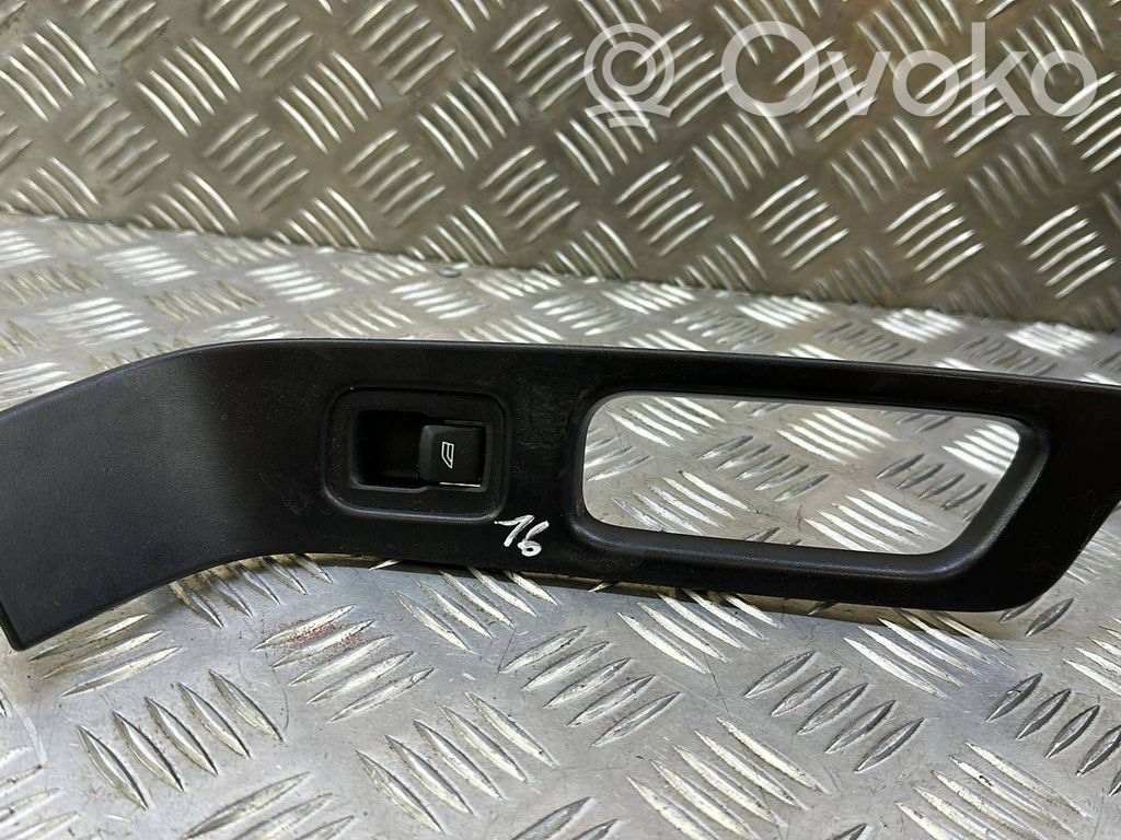 Volvo XC60 Electric window control switch 