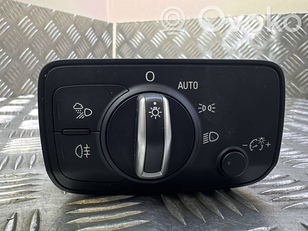 Audi A3 S3 8V Light switch 