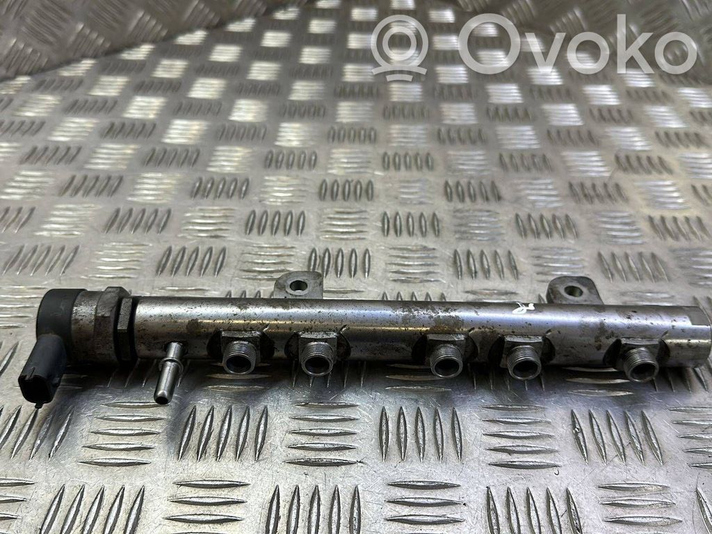Jeep Grand Cherokee Fuel main line pipe 
