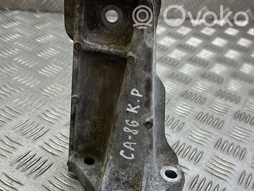 Land Rover Range Rover Sport L320 Engine mounting bracket 