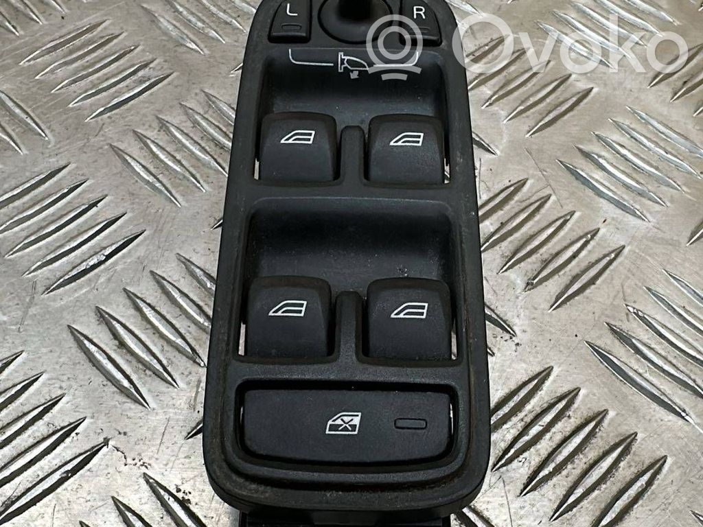 Volvo XC60 Electric window control switch 
