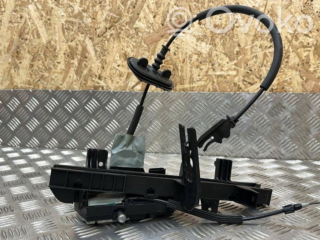 Ford Focus Front door lock 