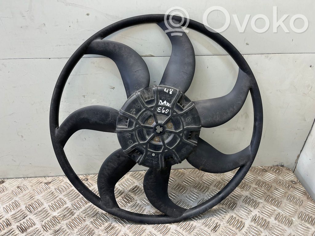 BMW 5 E60 E61 Ventiliatora propellers 