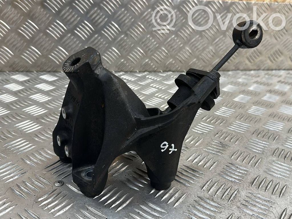 Audi A8 S8 D5 Engine mounting bracket 