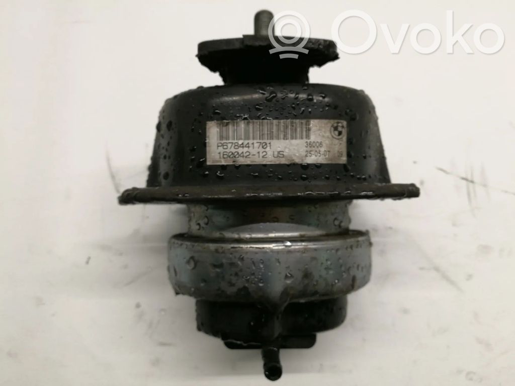 BMW X5 E70 Engine mount bracket 