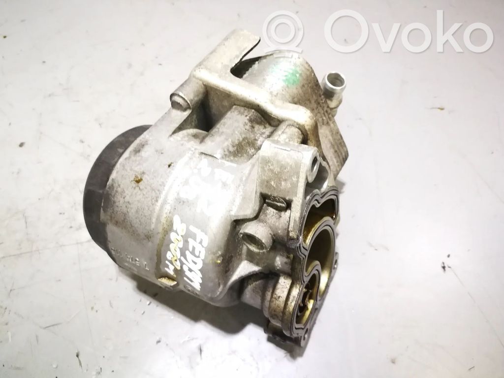 Engine oil radiator   7574115
