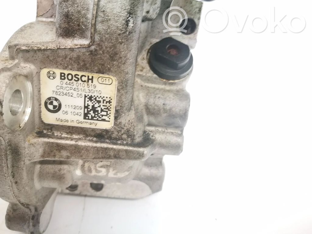 BMW 3 E90 E91 Fuel injection high pressure pump 