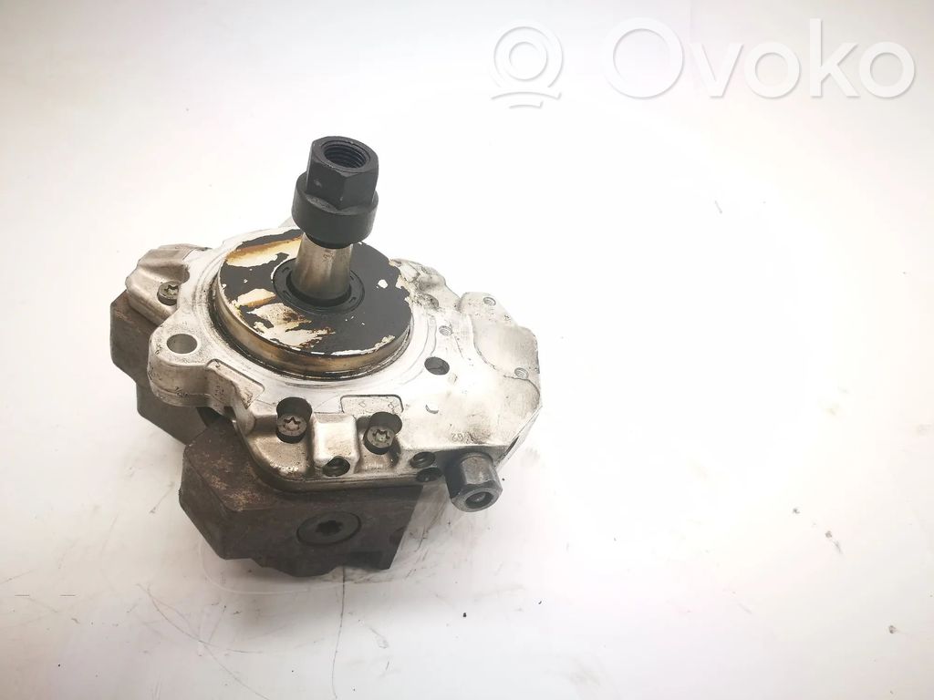 BMW 7 E65 E66 Fuel injection high pressure pump 