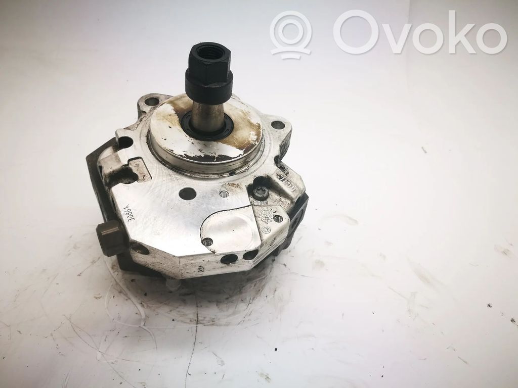 BMW 7 E65 E66 Fuel injection high pressure pump 