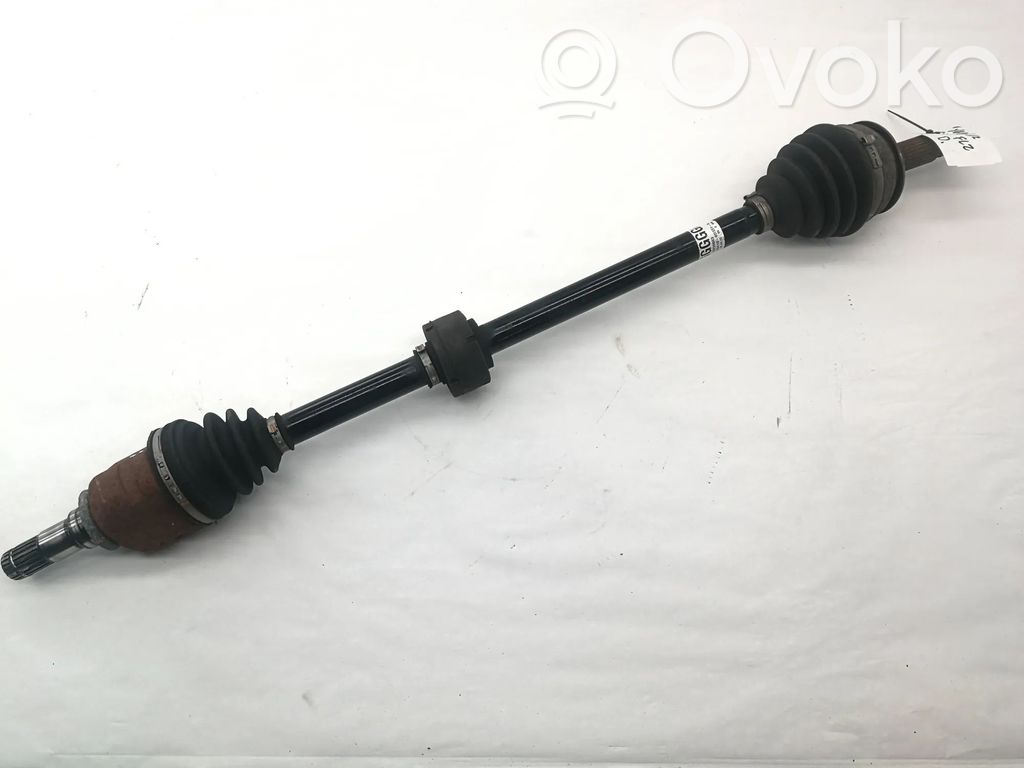 Toyota Yaris Półoś przednia 