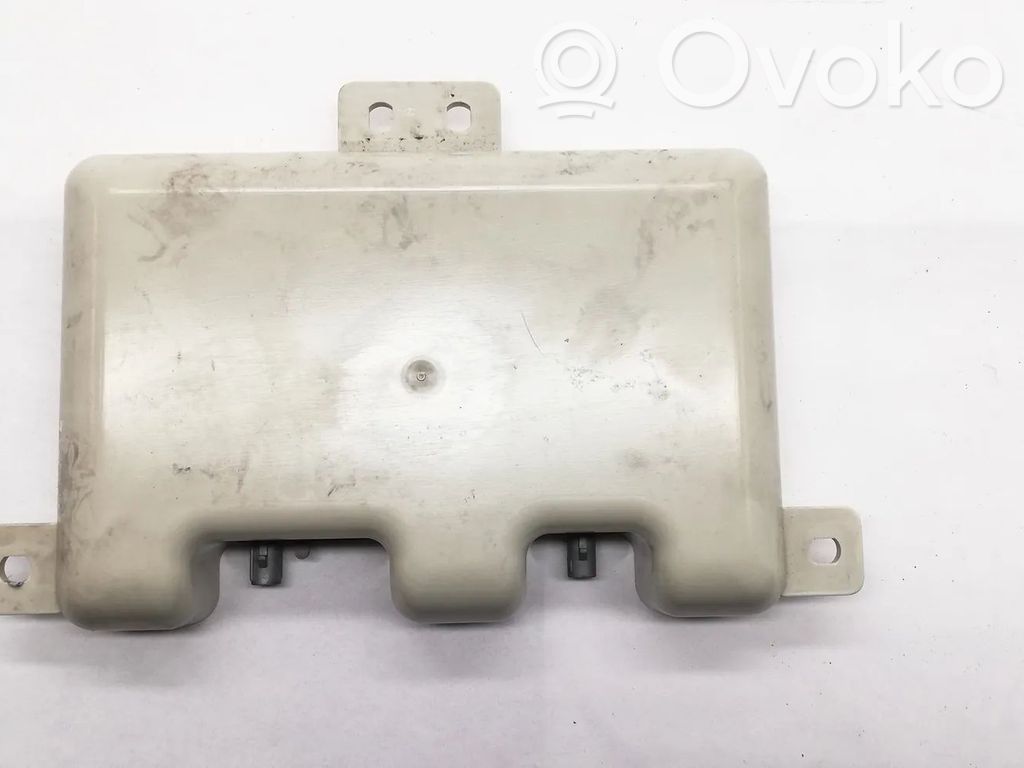 BMW 6 E63 E64 Antenos stiprintuvas 