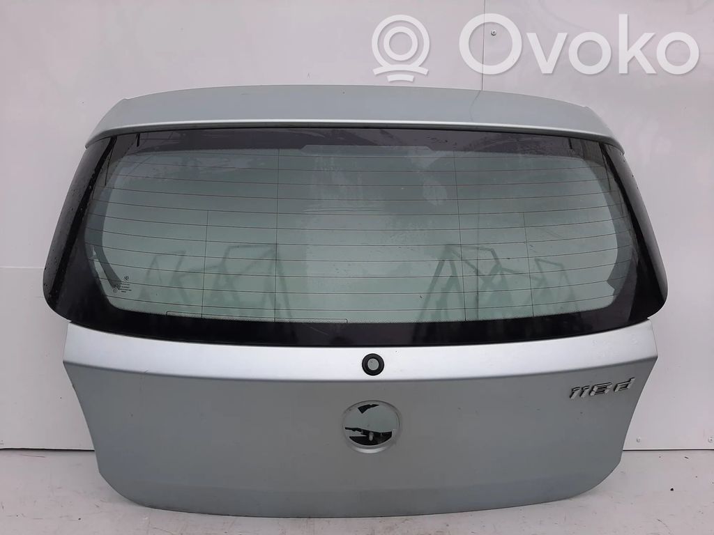 Tailgate/trunk/boot lid