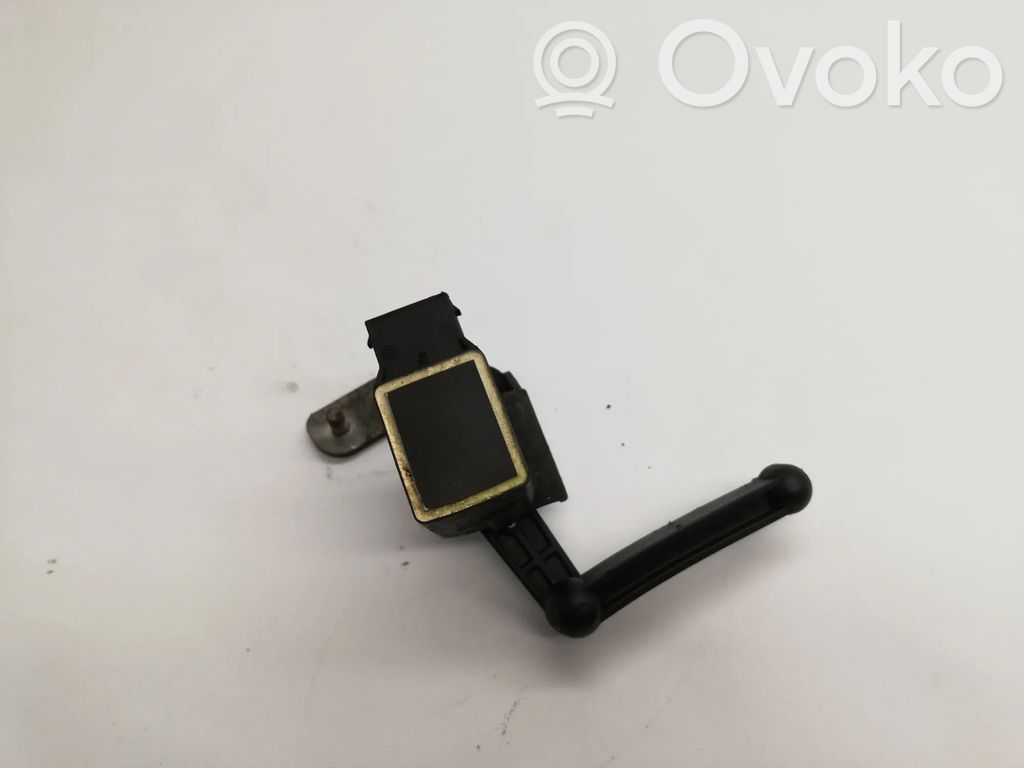 BMW 5 E60 E61 Air suspension front height level sensor 