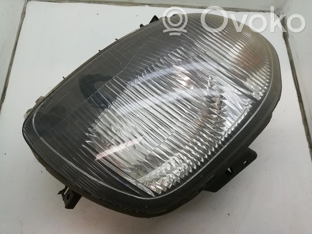 Renault Clio II Scheinwerfer 