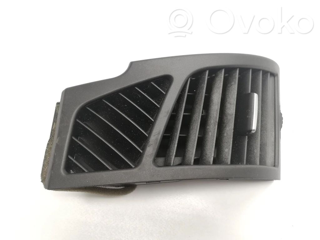 Lango oro grotelės   7059188