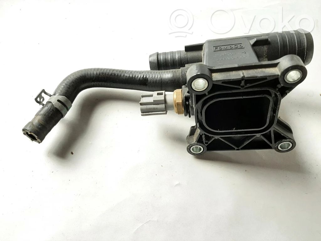 Ford Kuga II Thermostat housing 