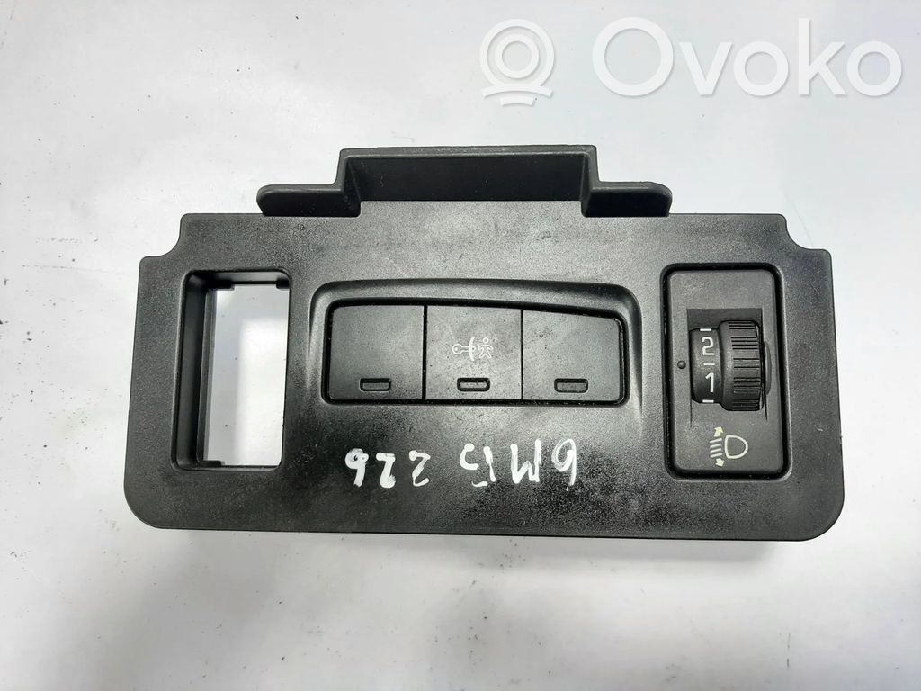 Citroen C4 II Headlight level height control switch 